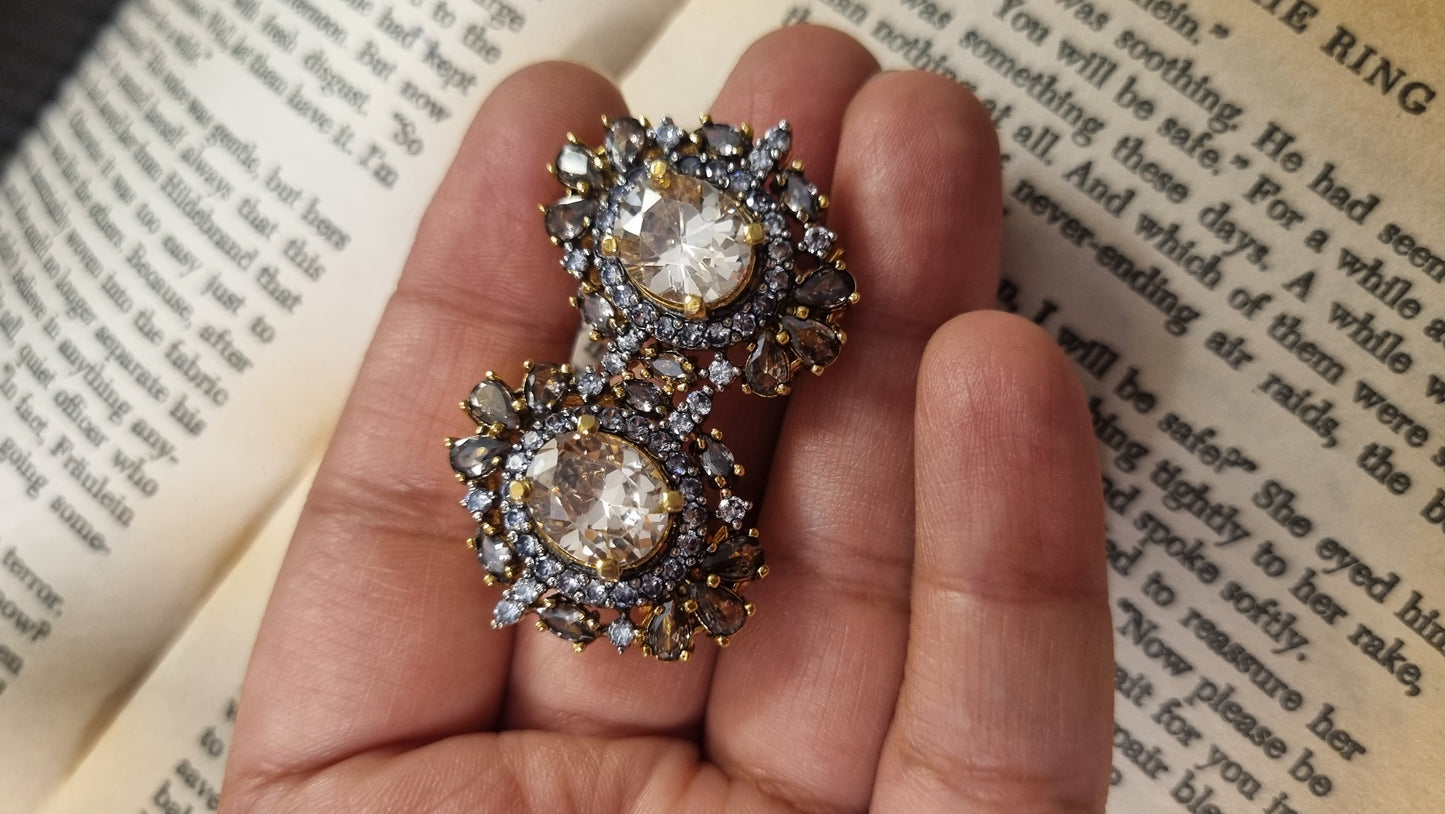 CHAMPAGNE EARRINGS