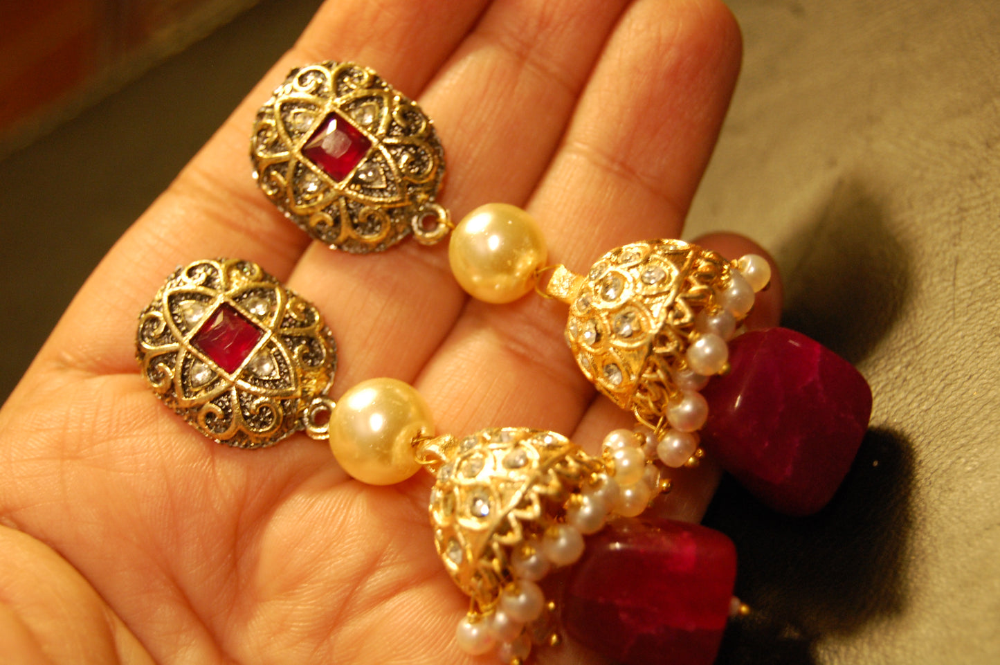 KUNDAN & RED JHUMKAS