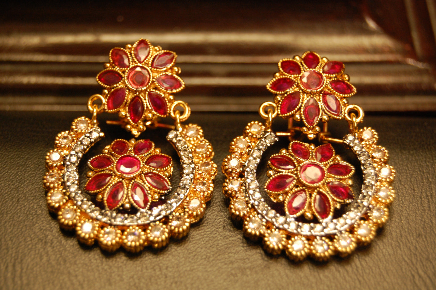 CHAAND BALAS IN RED & CHAMPAGNE