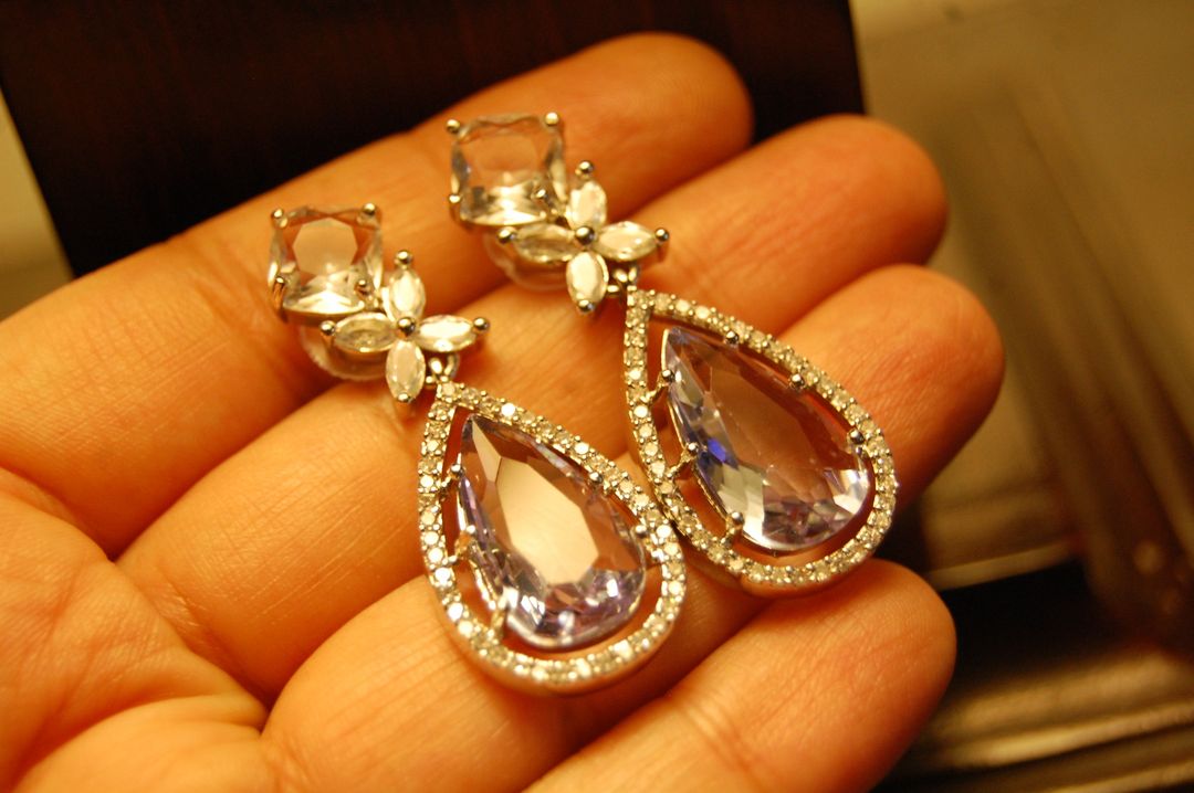 INDIAN AMERICAN DIAMOND EARRINGS IN LILAC