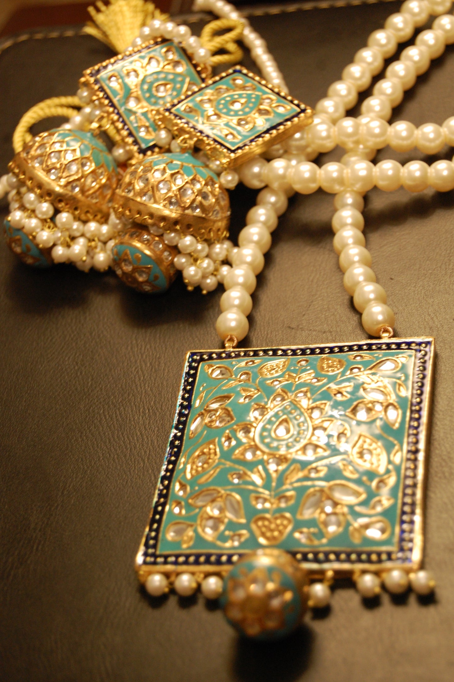 KUNDAN & FEROZY MEENA MALA SET