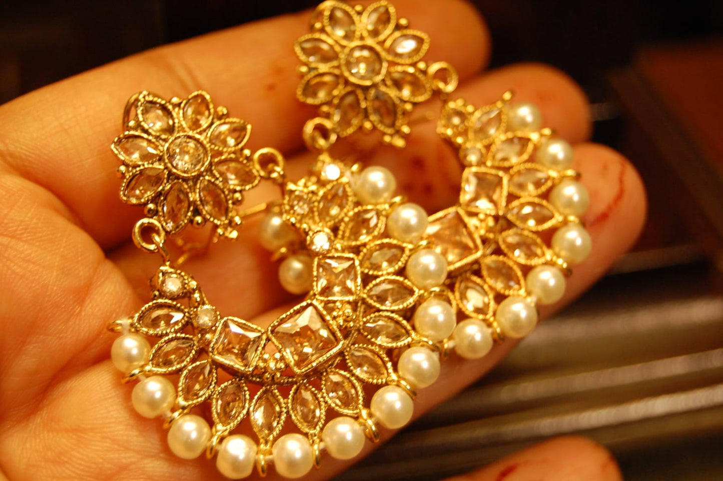 CHAAND BALIS IN PEARLS & CHAMPAGNE