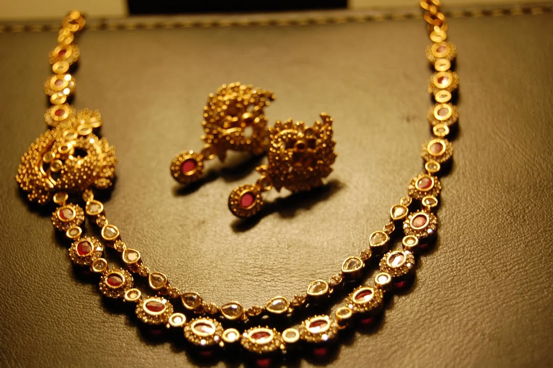 ELEGANT RED PEACOCK SOUTH INDIAN NECKLACE SET