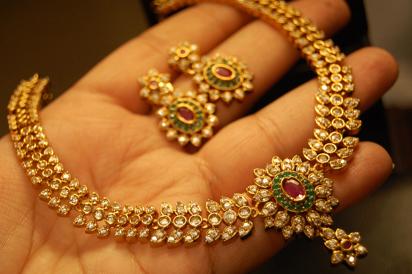 SOUTH INDIAN PEARL NECKLACE SET IN ZIRCON