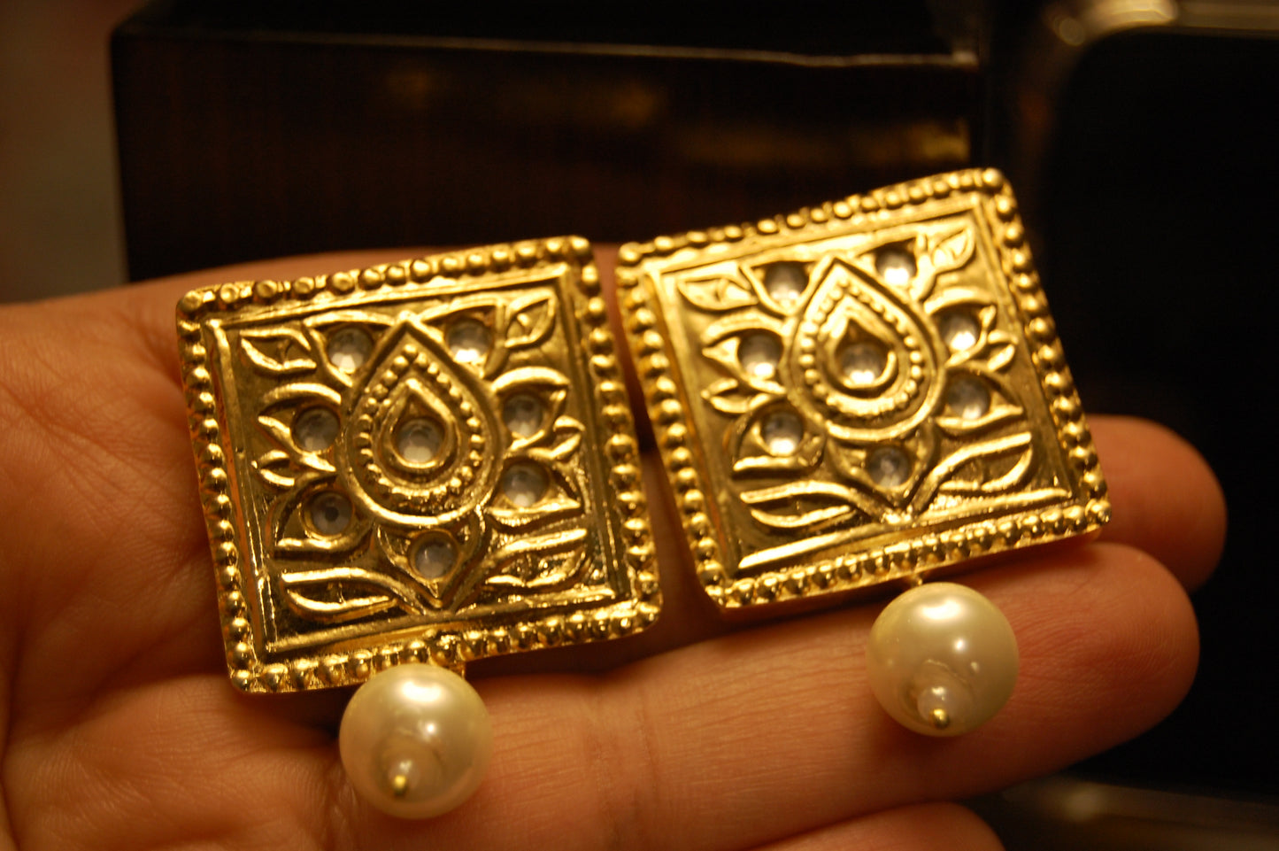KUNDAN EARRINGS