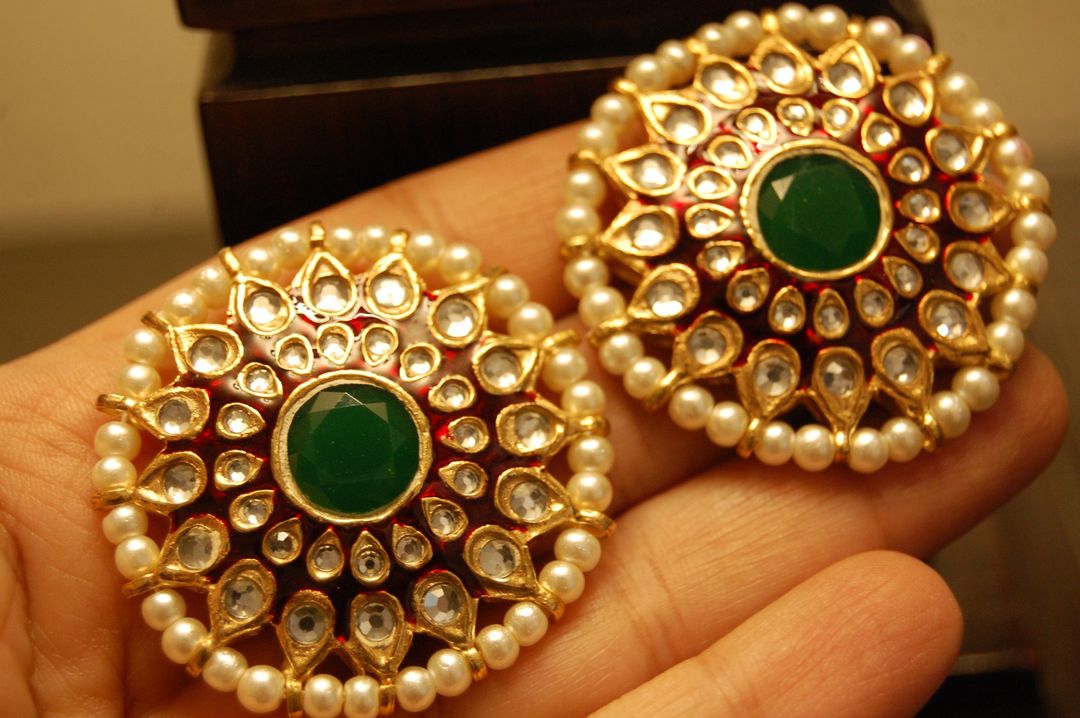 RED MEENA EARRINGS WITH KUNDAN & GREEN STONES