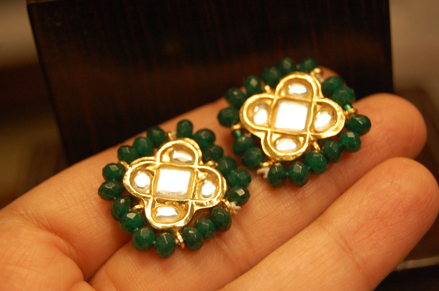 ELEGANT KUNDAN EARRINGS WITH EMERALD GREEN