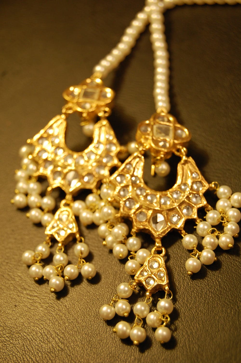 KUNDAN EARRINGS WITH PEARLS