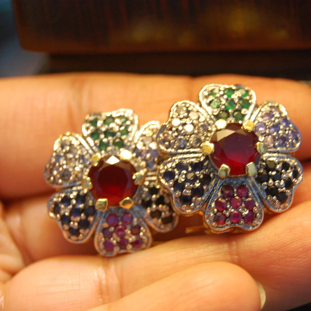 MULTI FLORAL EARRINGS