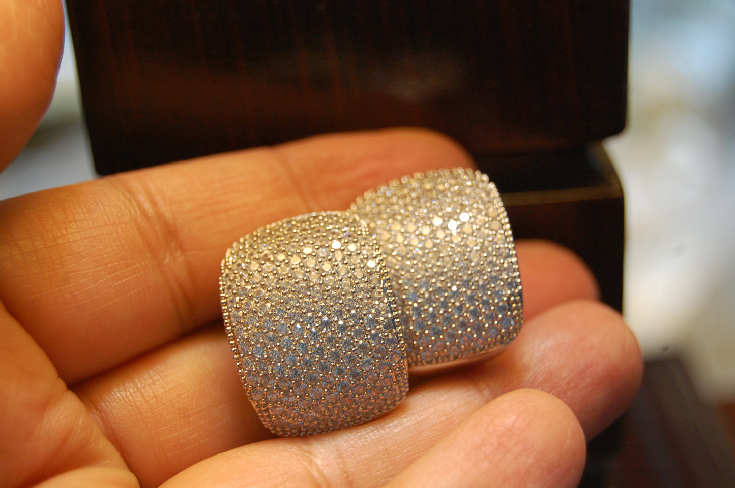 ELEGANT ZIRCON EARRINGS