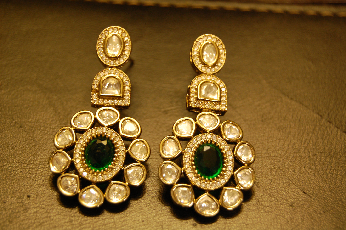 GREEN EARRINGS IN KUNDAN & ZIRCONS