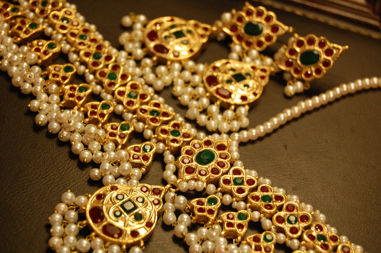 HEADBAND MATHAPATTI & EARRINGS SET