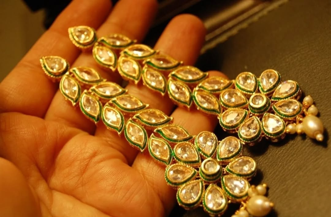 LONG KUNDAN FLORAL EARRINGS WITH WHITE PEARL