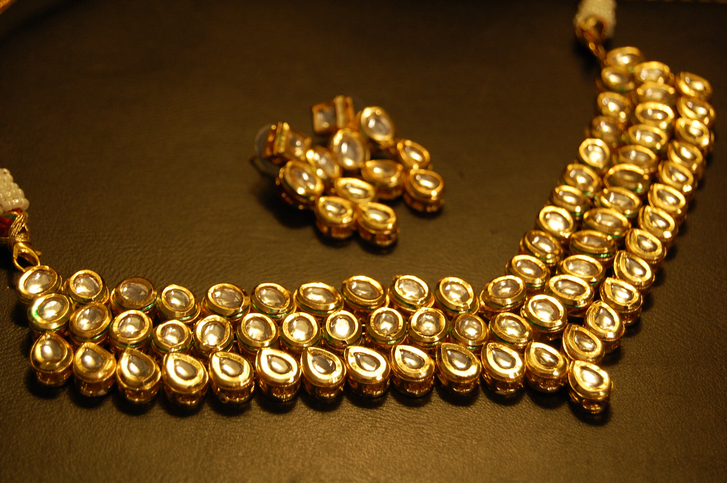 KUNDAN GULUBAND SET