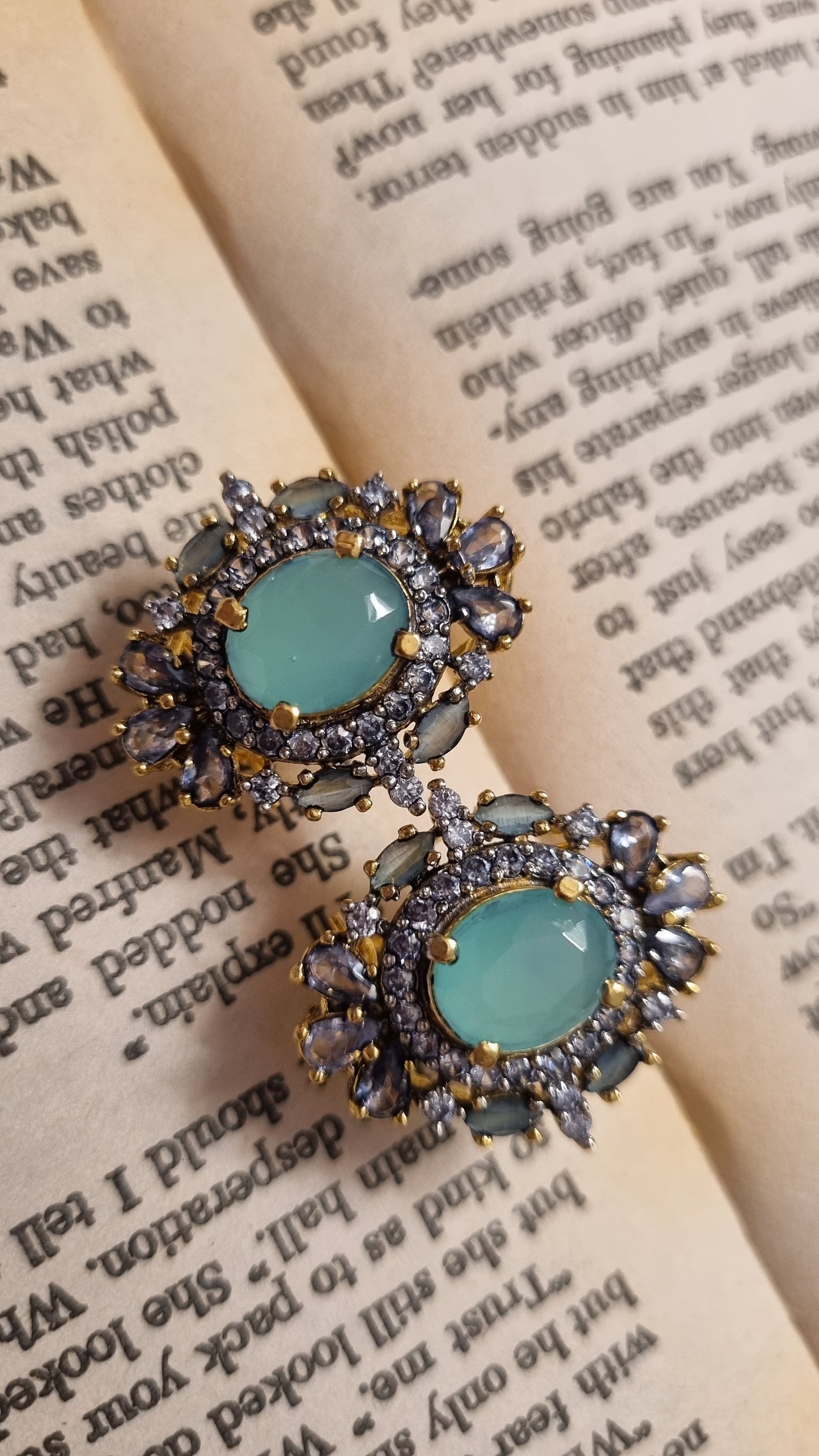 JADE GREEN ZIRCON EARRINGS