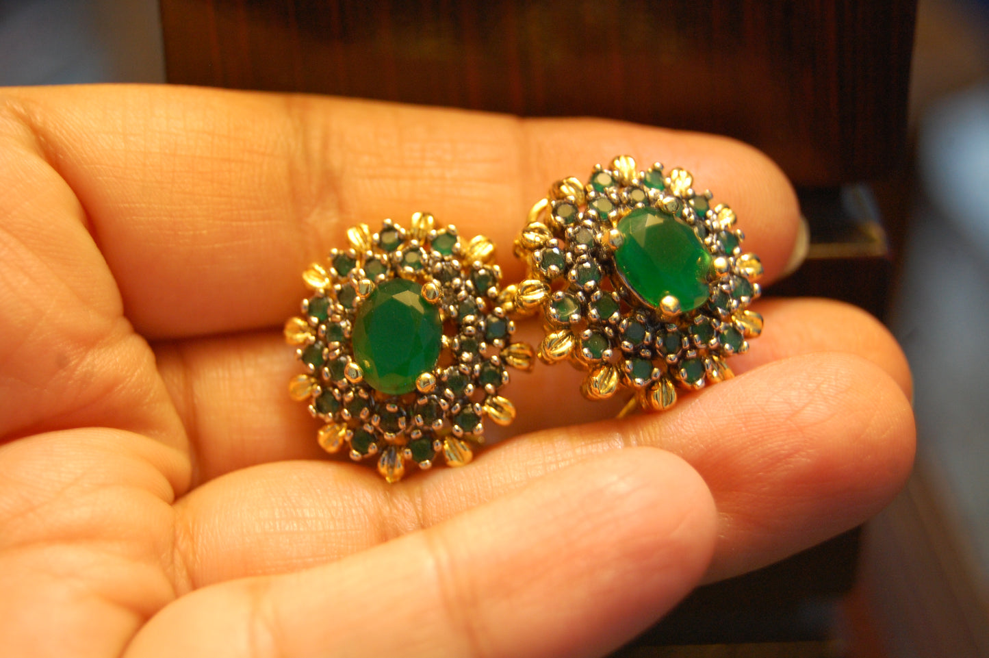 GREEN EARRINGS