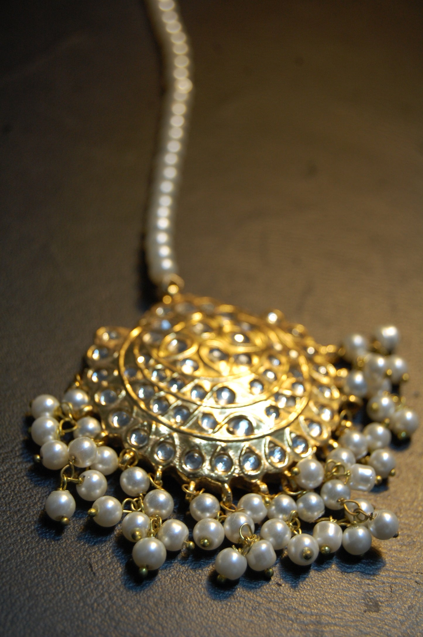 KUNDAN TIKKA