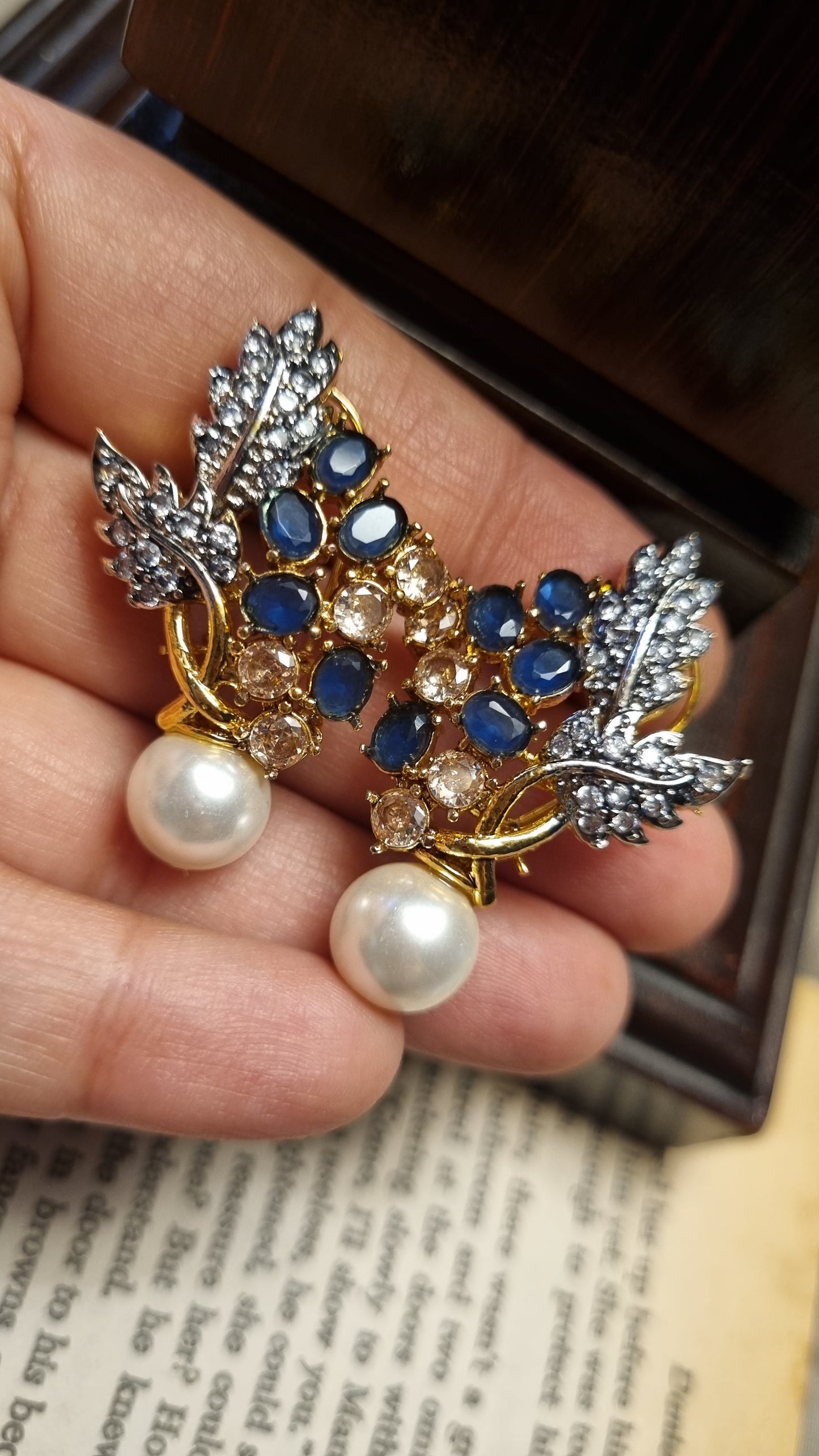 BLUE & ZIRCON EARRINGS