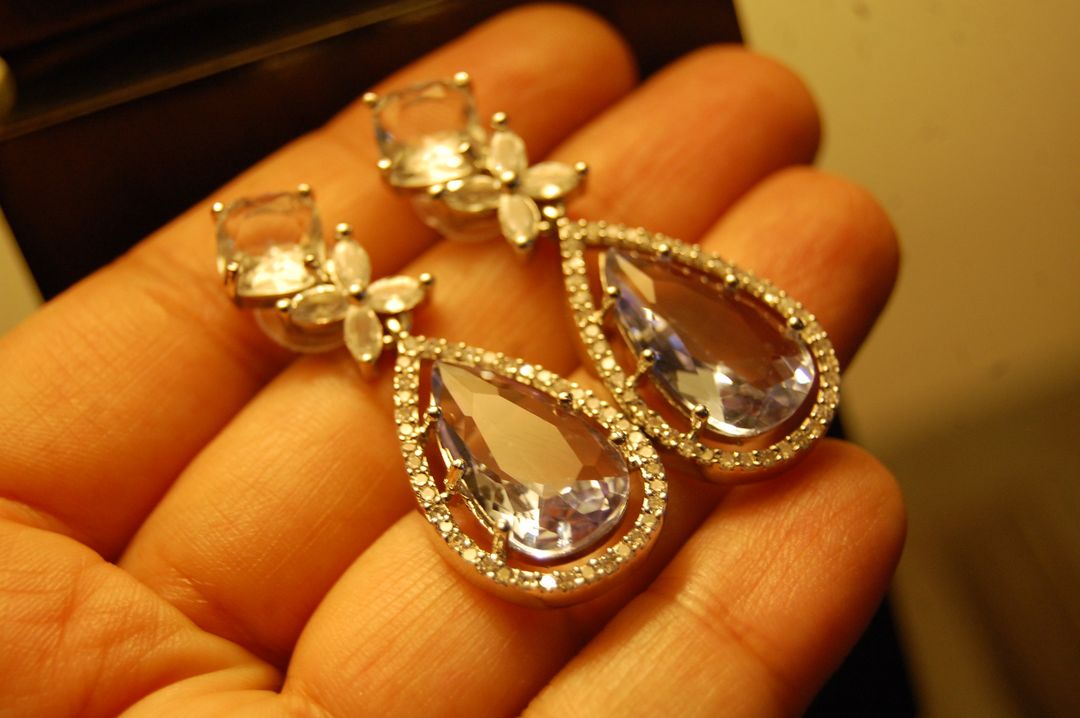 INDIAN AMERICAN DIAMOND EARRINGS IN LILAC