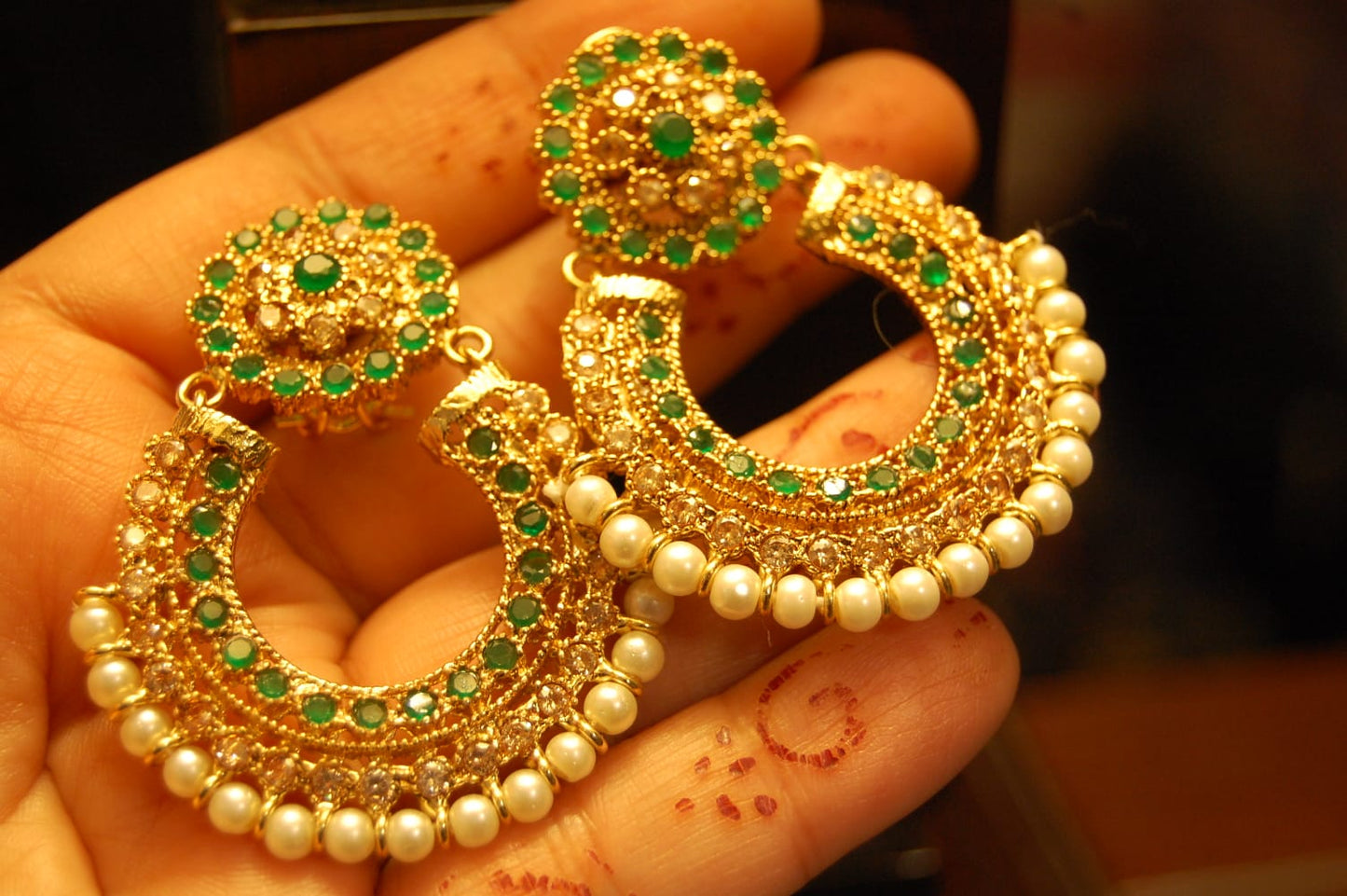 CHAAND BALAS IN CHAMPAGNE & GREEN