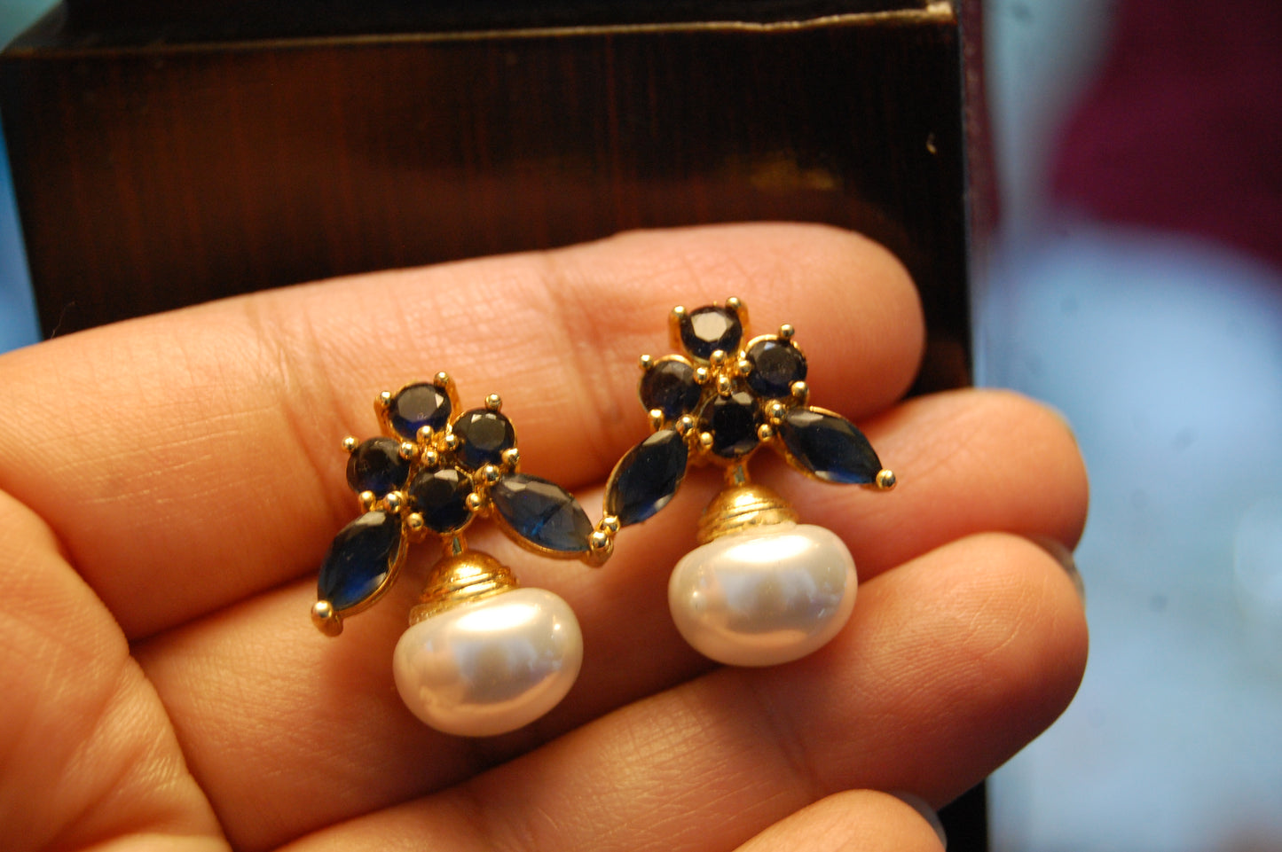 PEARL & BLUE EARRINGS