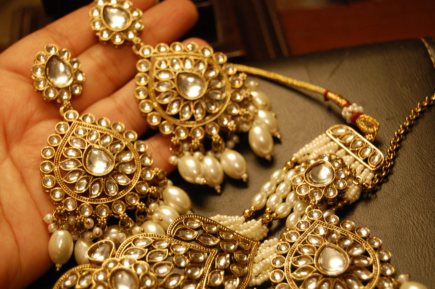 KUNDAN CHOKER SET