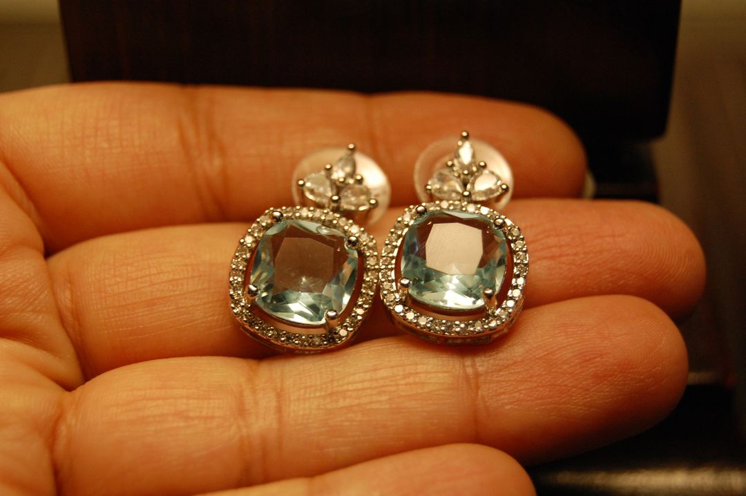 ELEGANT ZIRCON & AQUAMARINE EARRINGS