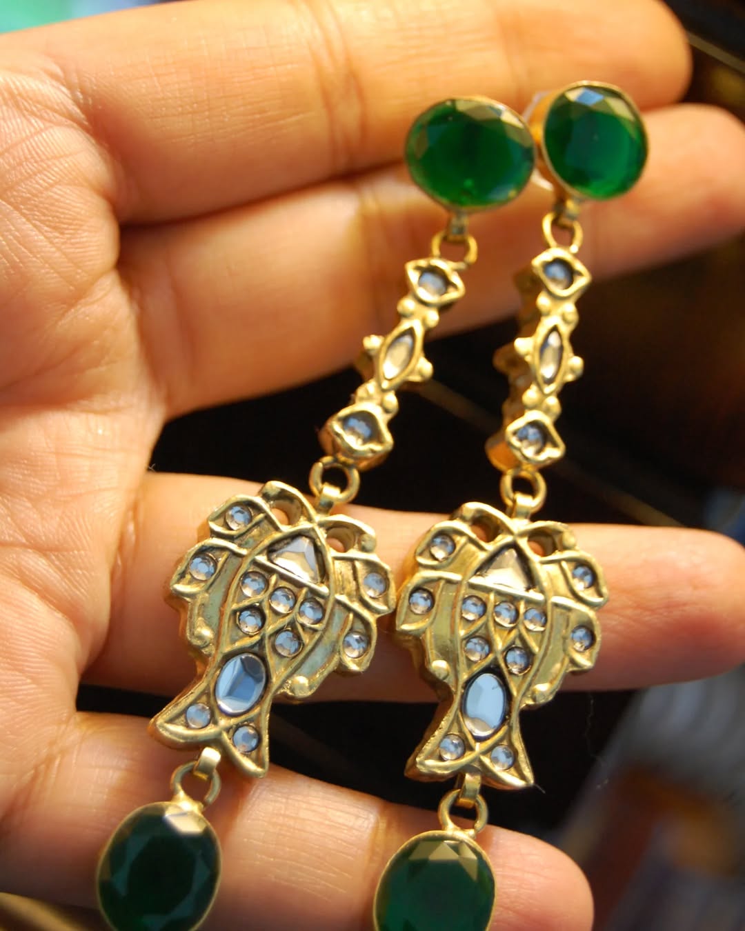 TRADITIONAL FISH STYLE EARRINGS IN KUNDAN & GREEN