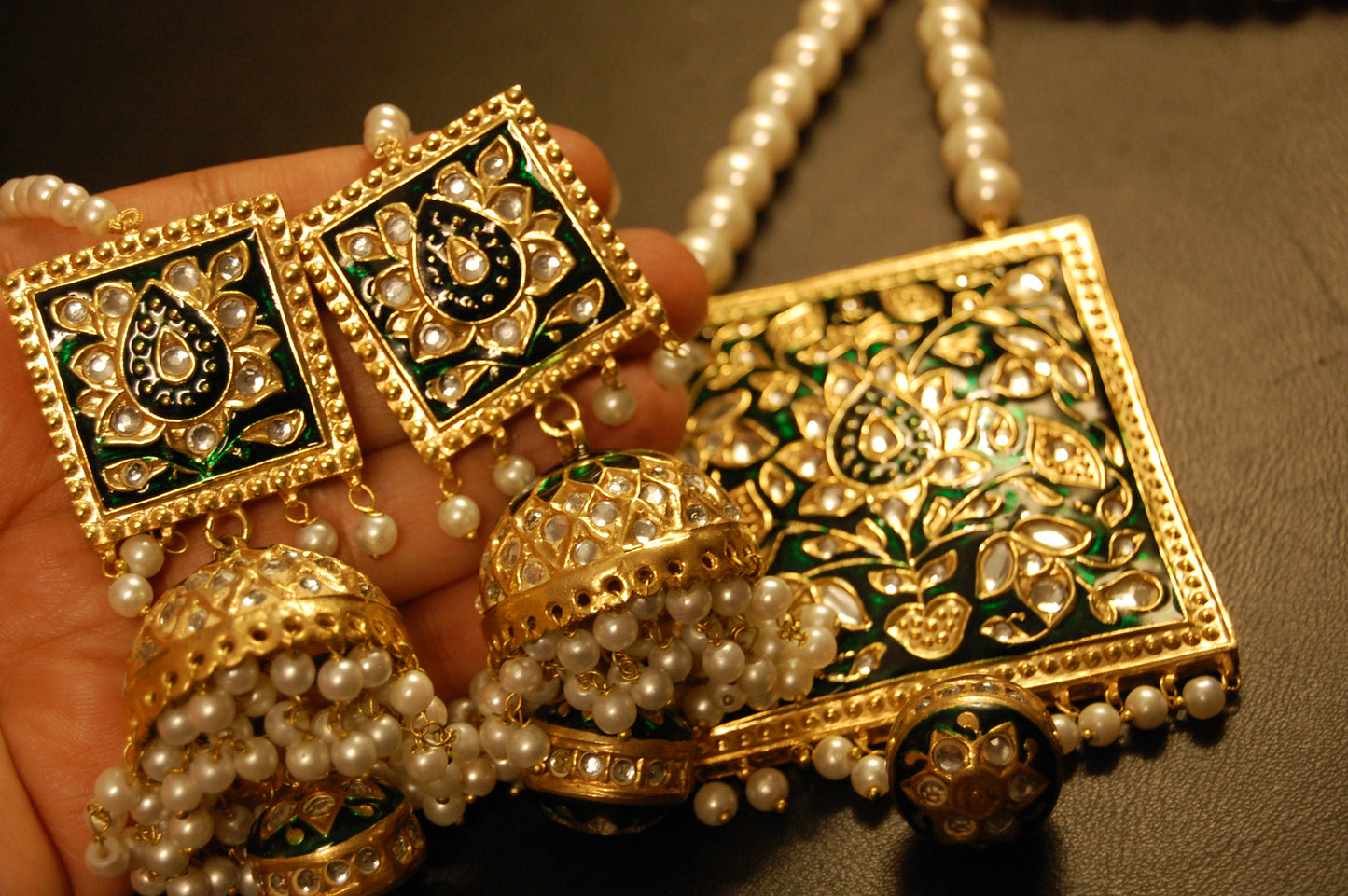 KUNDAN & GREEN MEENA MALA SET