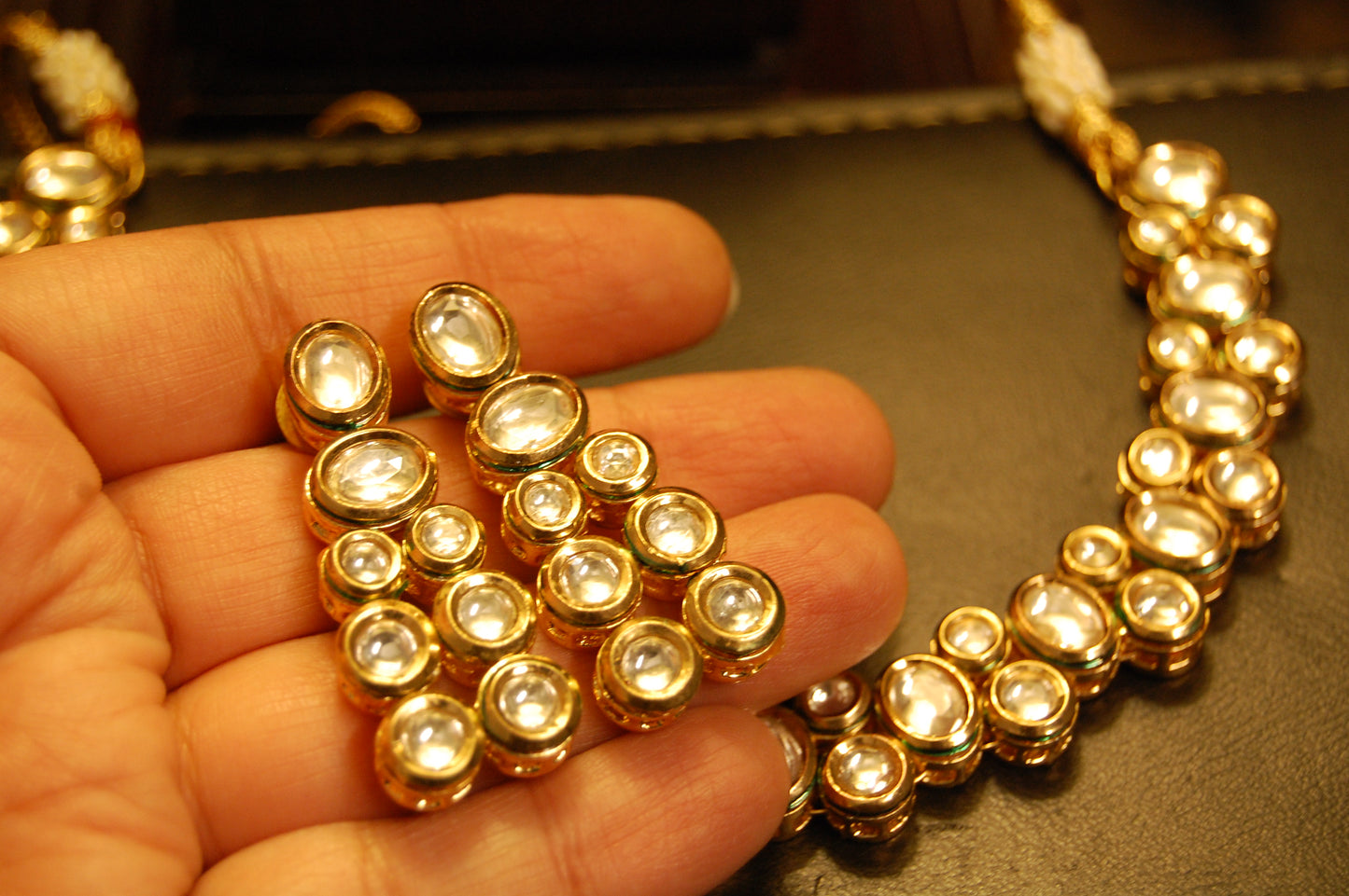 ELEGANT KUNDAN SET