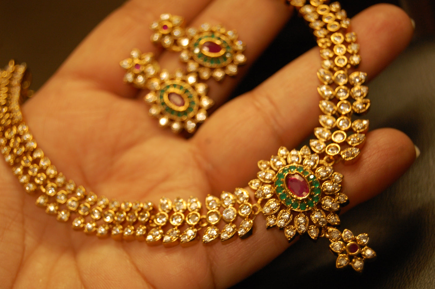 SOUTH INDIAN PEARL NECKLACE SET IN ZIRCON