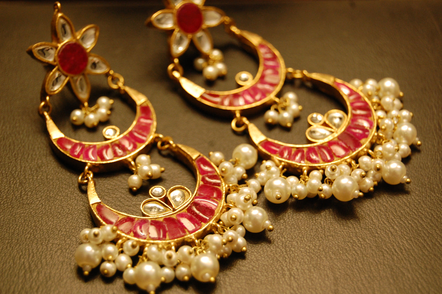 ELEGANT KUNDAN EARRINGS WITH RED STONES