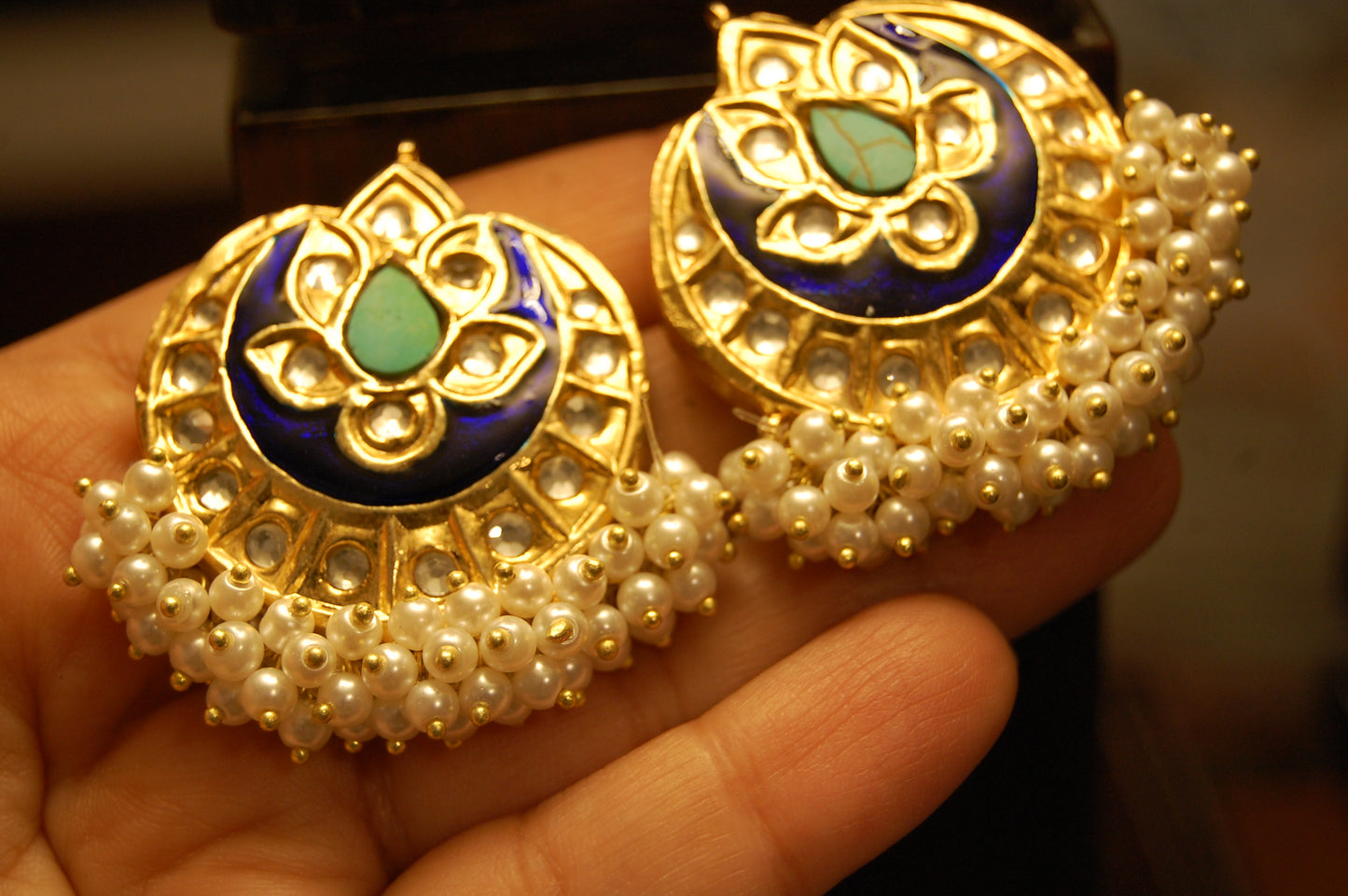 BLUE MEENA WITH FEROZY STONE & PEARLS EARRINGS