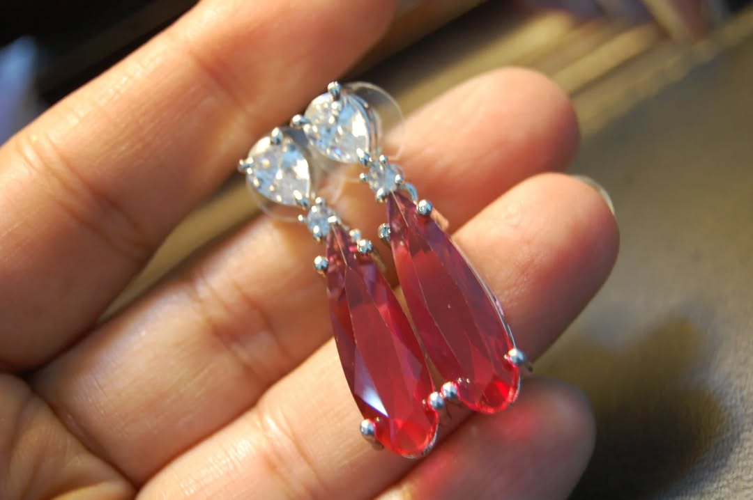 RED & ZIRCON EARRINGS