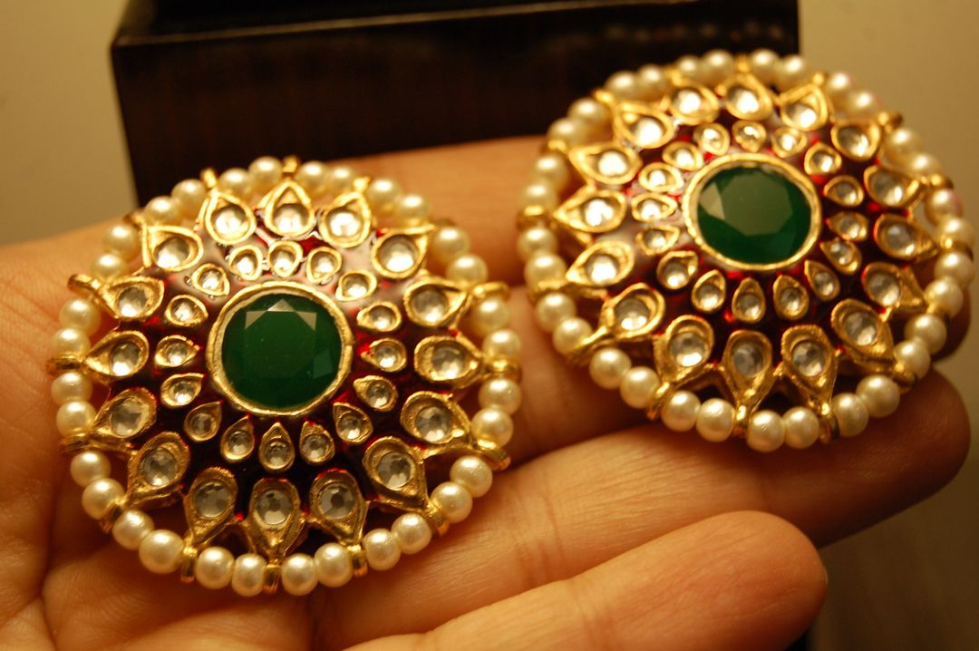 RED MEENA EARRINGS WITH KUNDAN & GREEN STONES