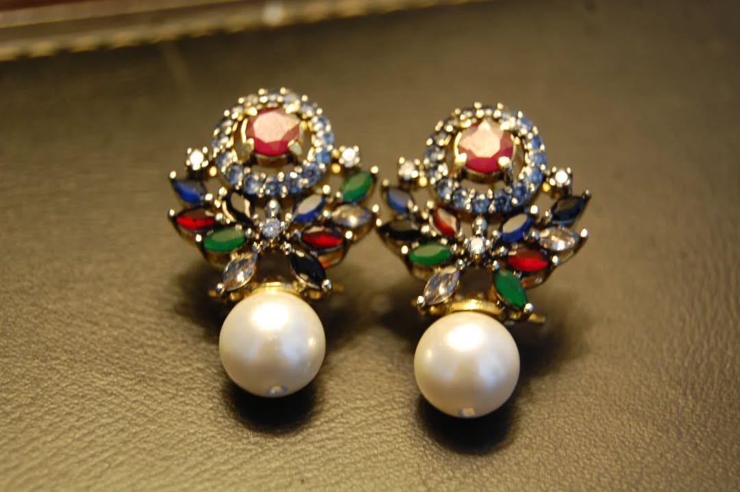 MULTI, PEARL & ZIRCON EARRINGS
