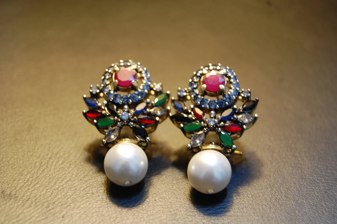 MULTI, PEARL & ZIRCON EARRINGS