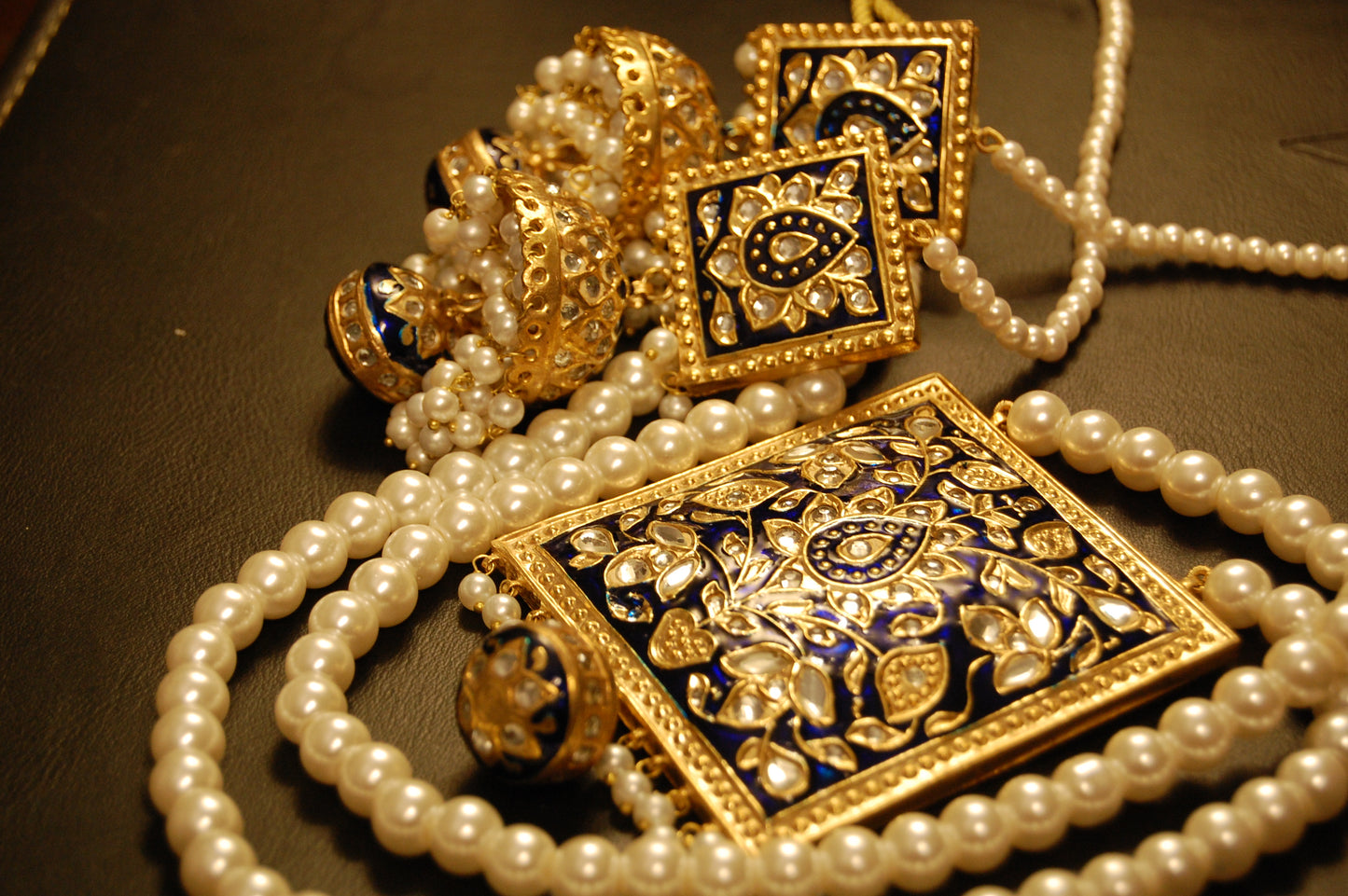 KUNDAN & BLUE MEENA MALA SET