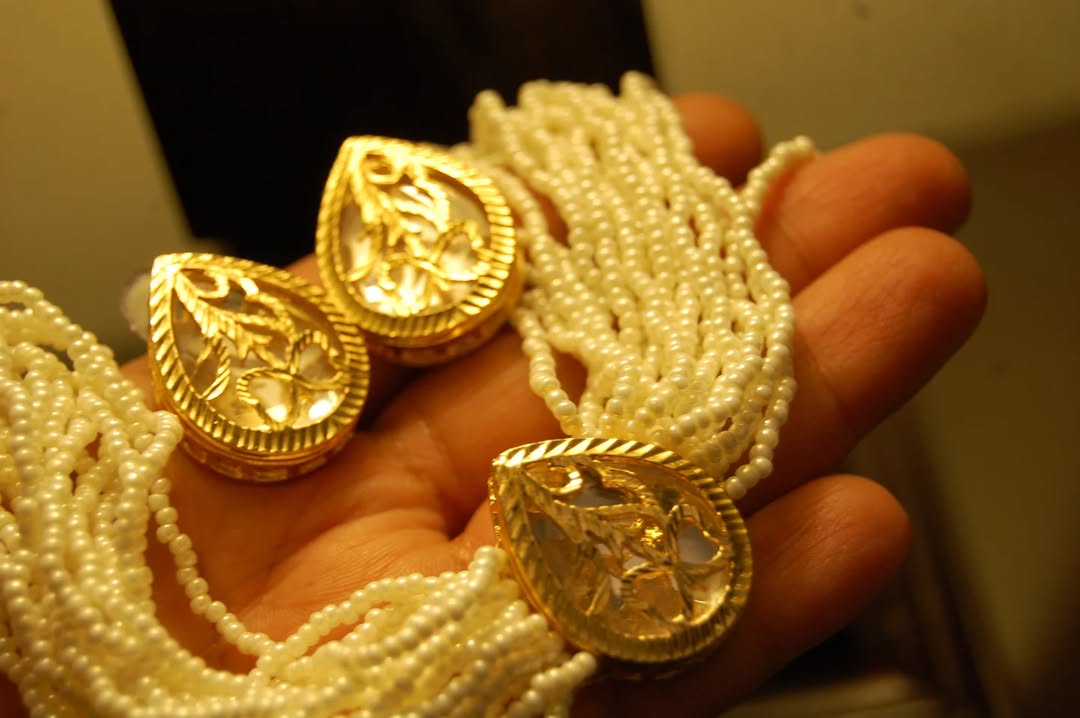 PEARL & KUNDAN CHOKER SET