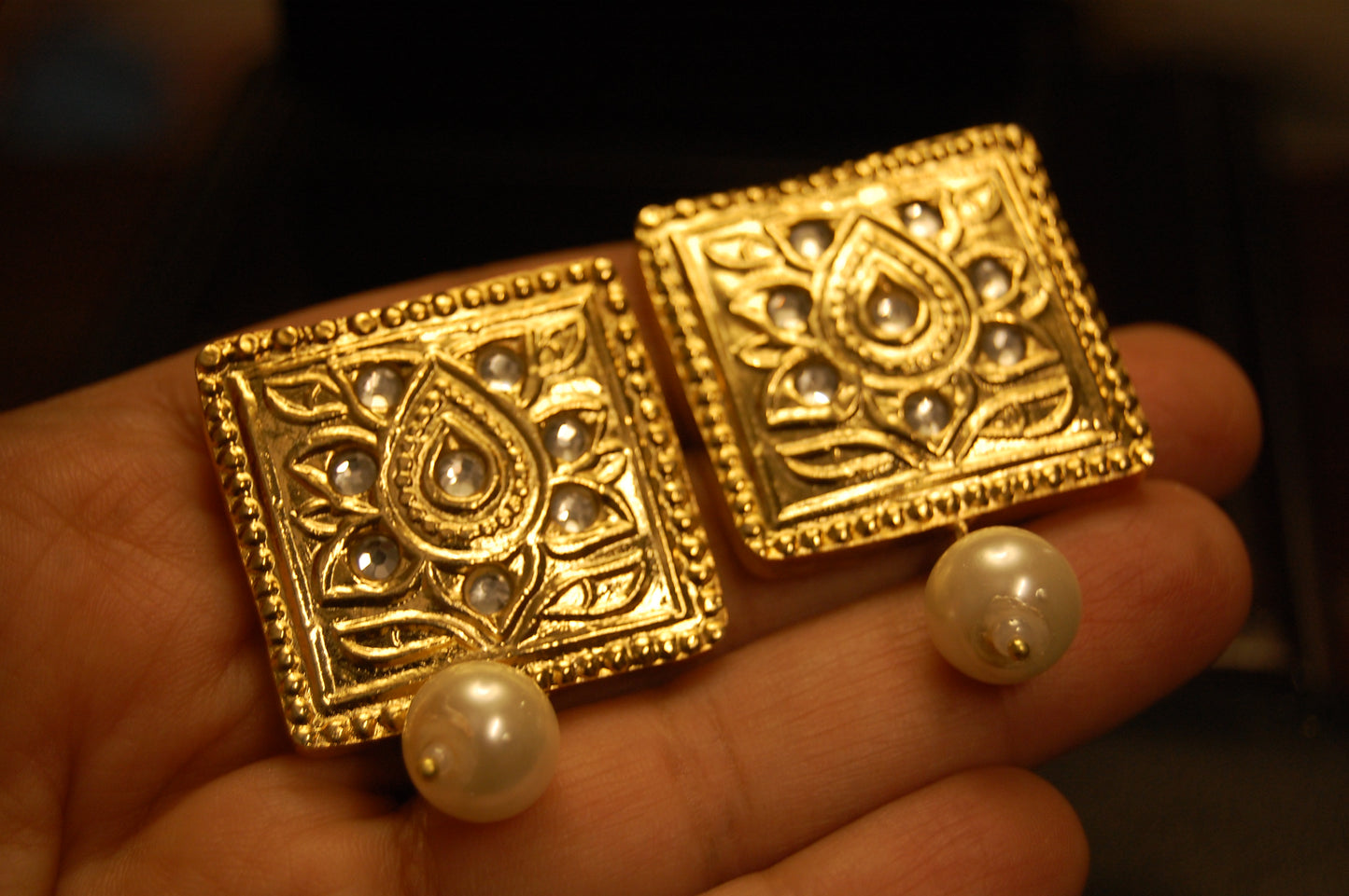 KUNDAN EARRINGS