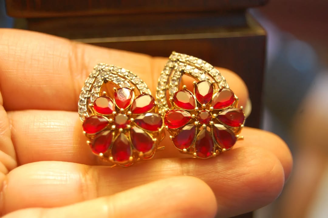 RED & ZIRCON EARRINGS