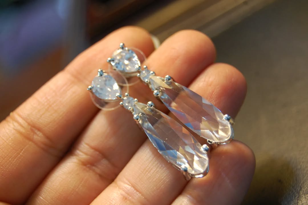 ZIRCON DROP EARRINGS