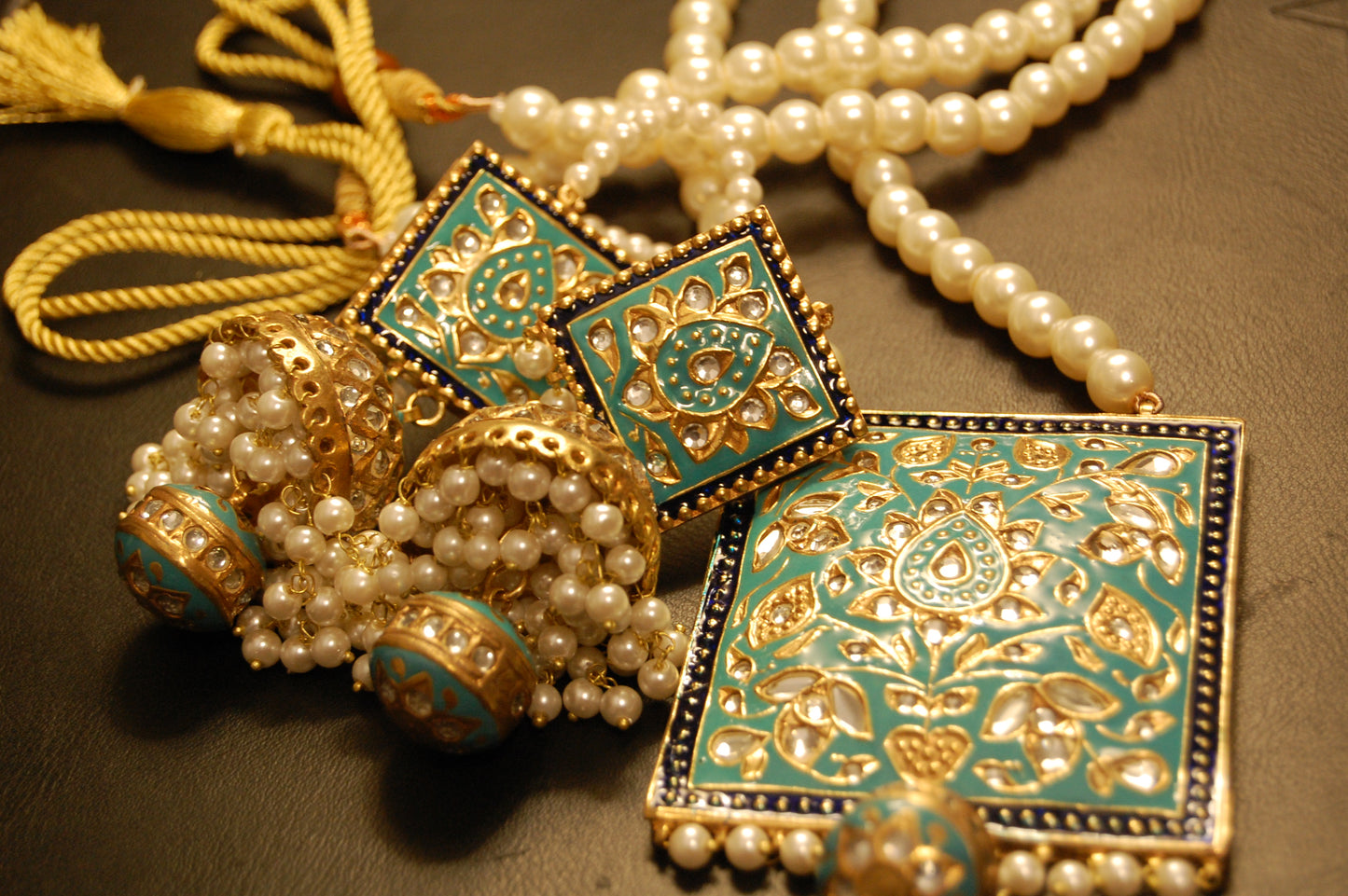 KUNDAN & FEROZY MEENA MALA SET