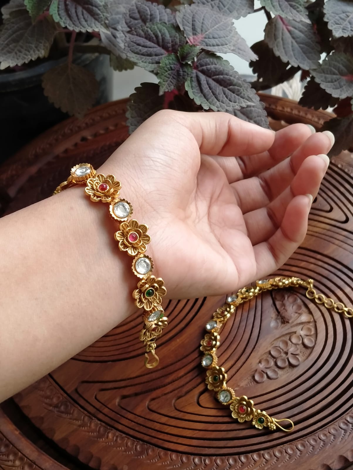FLORAL MULTI STONE INDIAN POLKI BRACELET