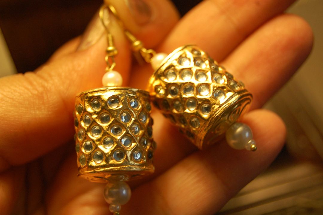 GORGEOUS DHOLKI EARRINGS IN KUNDAN
