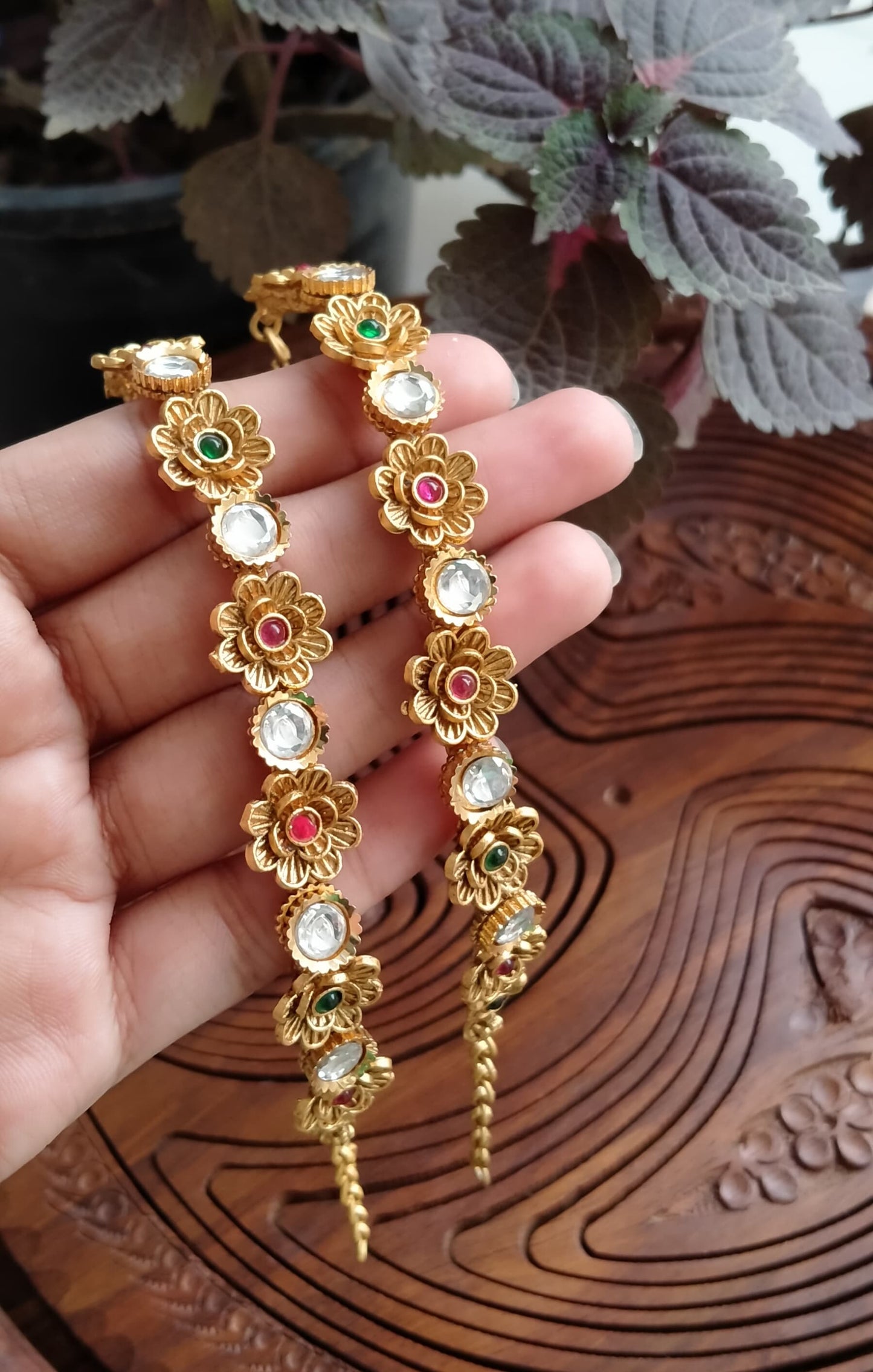 FLORAL MULTI STONE INDIAN POLKI BRACELET