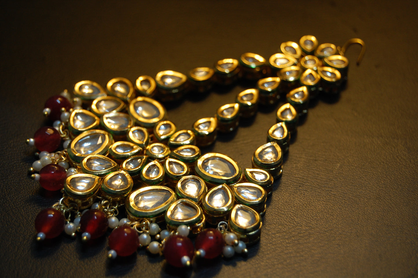 GORGEOUS RED & KUNDAN JHOOMAR