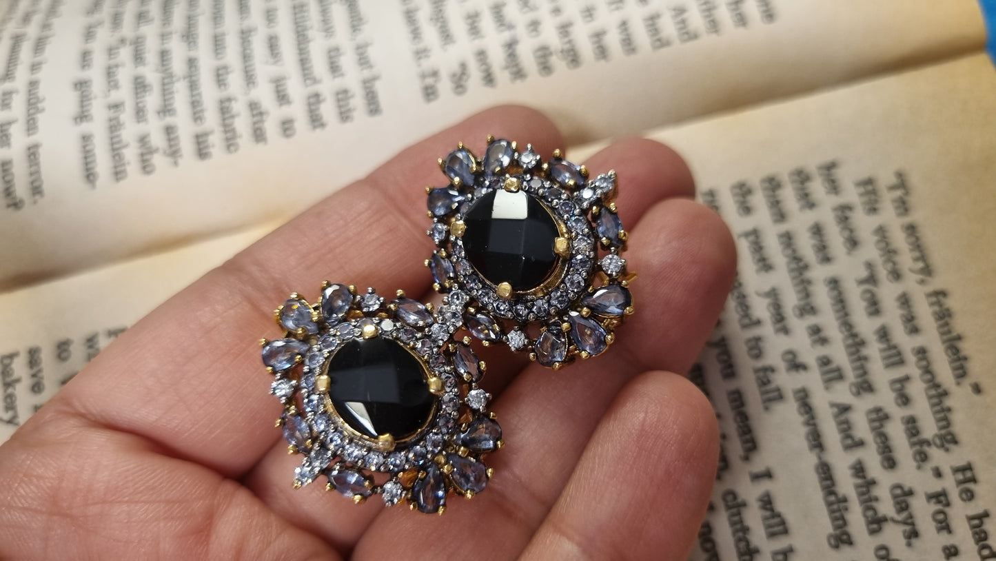 BLACK GREY EARRINGS