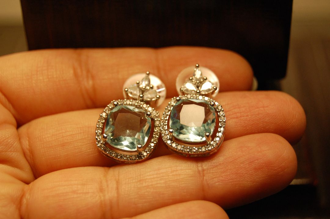 ELEGANT ZIRCON & AQUAMARINE EARRINGS