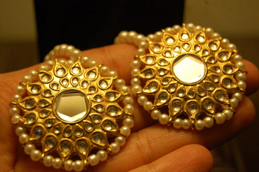 KUNDAN GOLDEN EARRINGS
